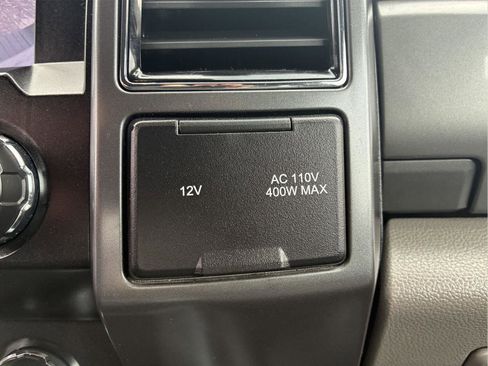 Used 2020 Ford F250 XLT w/ XLT Premium Package image 28