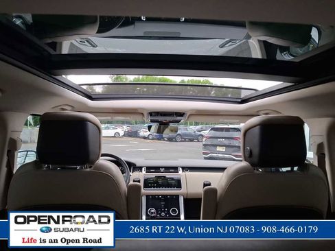 Used 2020 Land Rover Range Rover Sport HSE AWD/4WD image 33