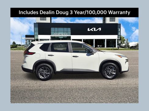 Used 2024 Nissan Rogue S AWD/4WD image 1