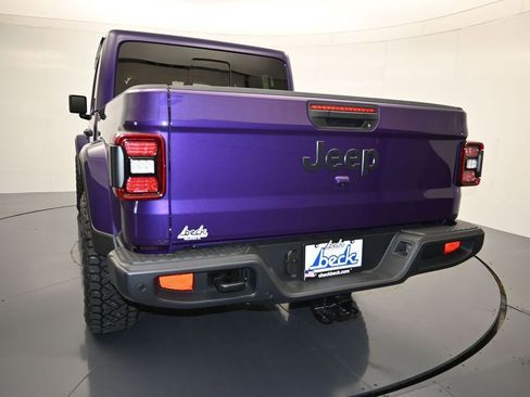 New 2026 Jeep Gladiator Sport AWD/4WD image 23