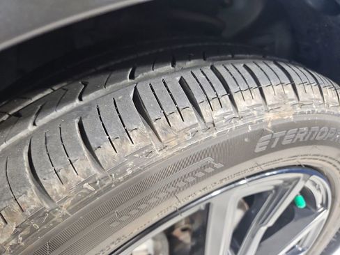 Used 2021 Nissan Kicks SR w/ SR Premium Package image 27