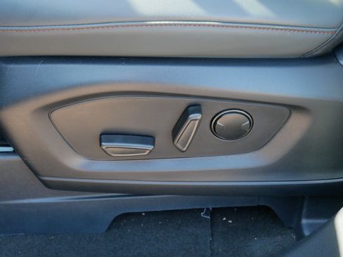 Used 2026 Ford Explorer Active w/ Active Comfort Package AWD/4WD image 19
