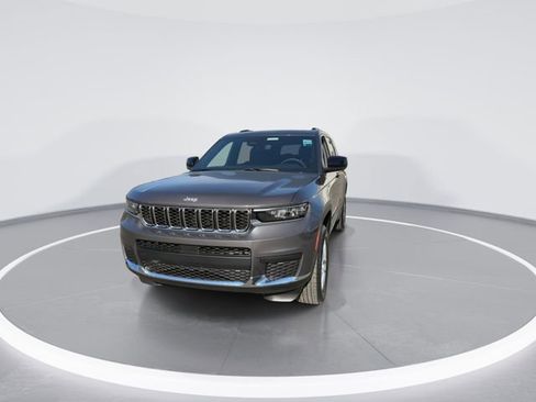 New 2026 Jeep Grand Cherokee L Laredo AWD/4WD image 3
