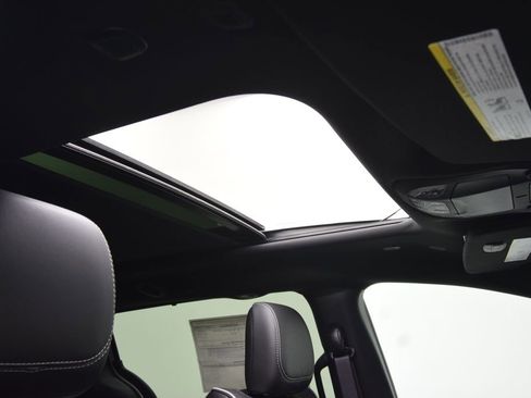 New 2026 Chrysler Pacifica Limited w/ S Appearance Package image 18