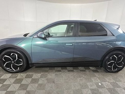 Used 2023 Hyundai Ioniq 5 SE w/ Cargo Package AWD/4WD image 5
