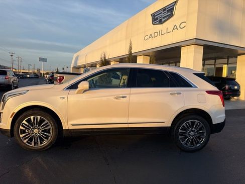 Used 2017 Cadillac XT5 Premium Luxury image 27