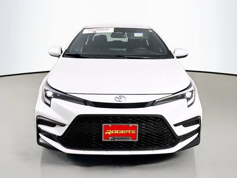 Certified 2025 Toyota Corolla SE image 2