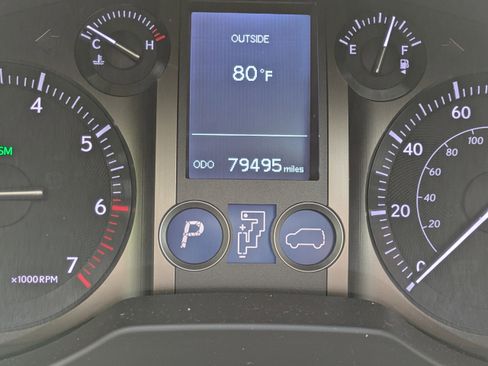 Used 2018 Lexus GX 460 image 25