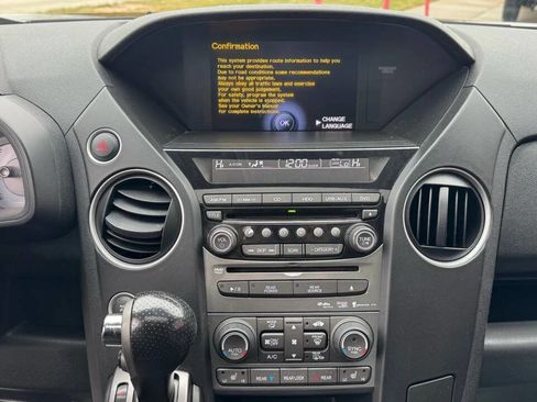 Used 2014 Honda Pilot Touring image 12