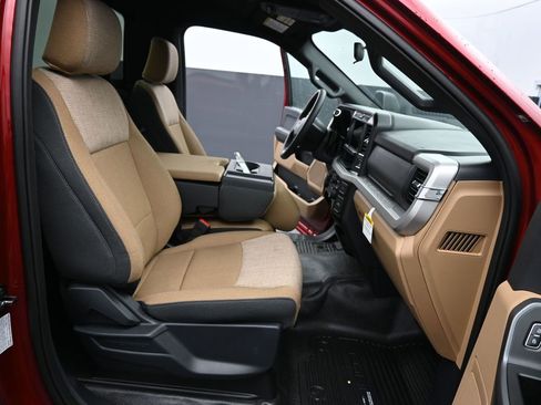 New 2025 Ford F350 XLT image 16