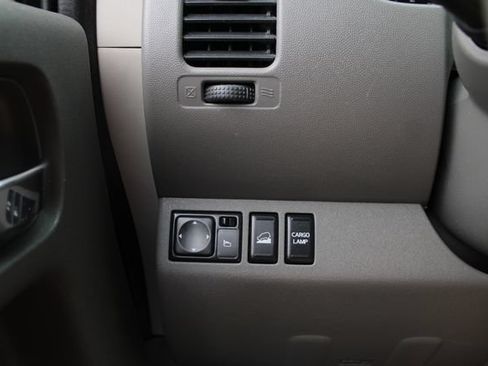 Used 2019 Nissan Frontier SV AWD/4WD image 12