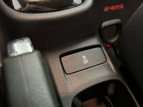 Used 2020 Chevrolet Sonic LT image 32