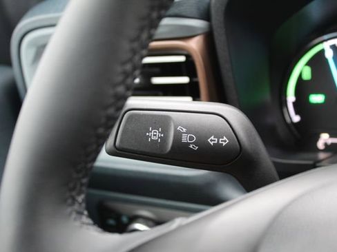 Used 2023 Ford Maverick Lariat w/ Lariat Luxury Package image 17