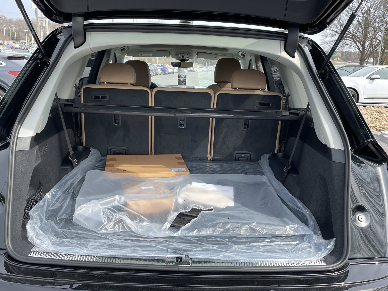 New 2026 Audi Q7 3.0T Premium Plus AWD/4WD image 10