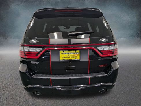 Used 2025 Dodge Durango GT image 5
