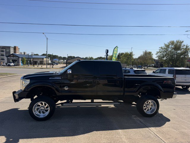 Used 2016 Ford F250 Lariat w/ Lariat Ultimate Package AWD/4WD image 5