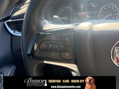 Used 2023 Buick Enclave Essence AWD/4WD image 21