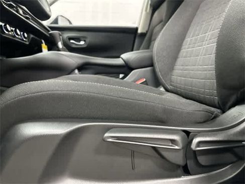 New 2026 Honda HR-V LX image 26