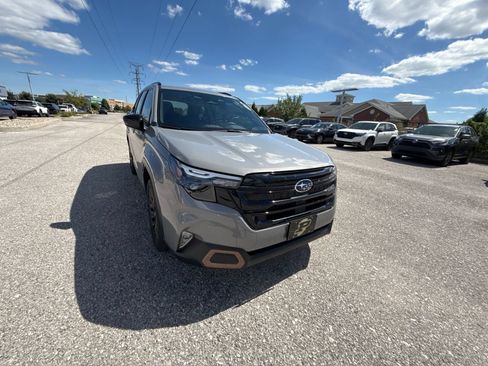 Used 2025 Subaru Forester Sport AWD/4WD image 8