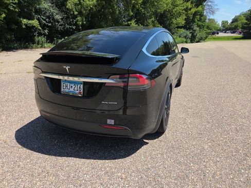 Used 2020 Tesla Model X Long Range AWD/4WD image 15