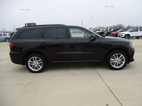Used 2024 Dodge Durango GT image 7