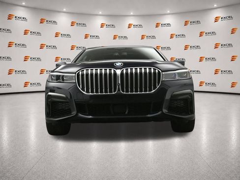 Used 2020 BMW 750i xDrive w/ M Sport Package AWD/4WD image 58