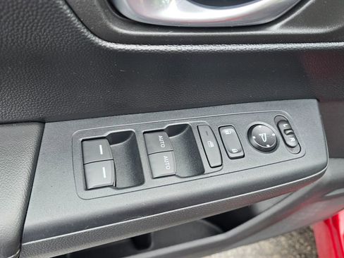 Used 2024 Honda CR-V EX image 16