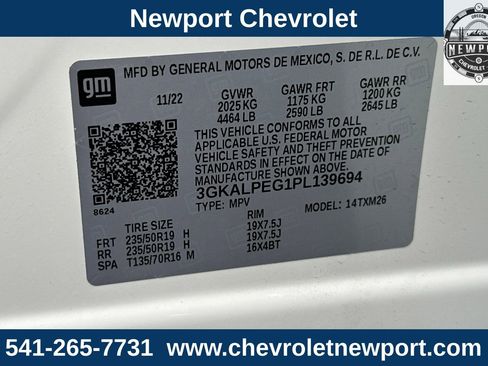 Used 2023 GMC Terrain SLT w/ Tech Package image 30