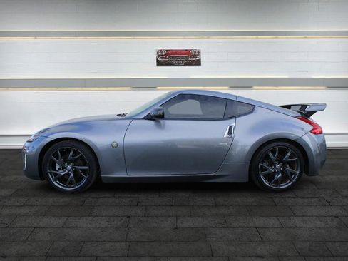 Used 2014 Nissan 370Z Coupe image 4