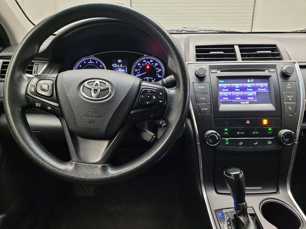 Used 2017 Toyota Camry LE FWD image 22