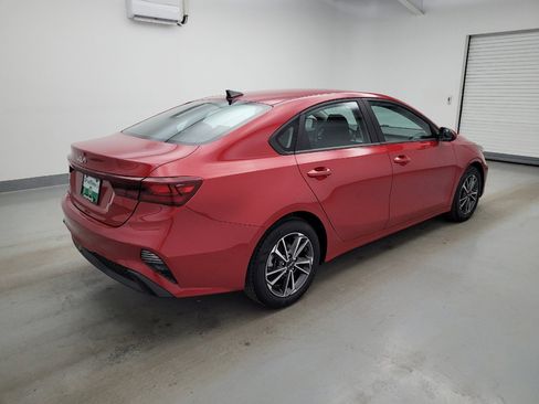 Used 2022 Kia Forte LXS FWD image 10
