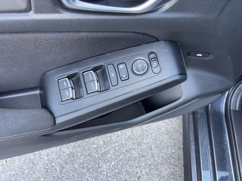 Used 2025 Honda Civic Sport image 21