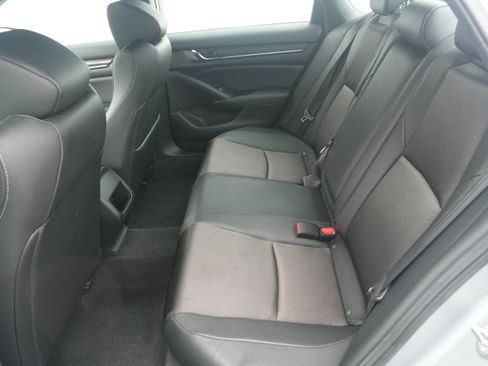 Used 2019 Honda Accord Sport image 22