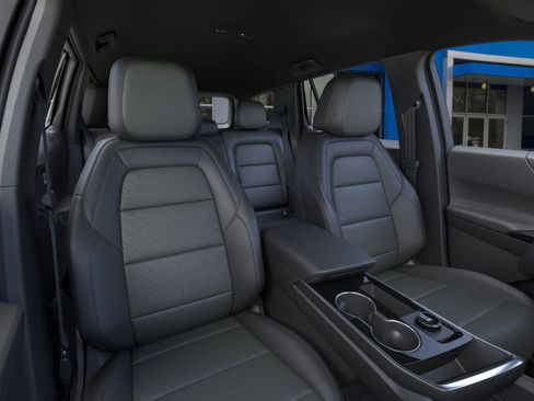 New 2026 Chevrolet Equinox LT w/ Convenience Package II image 26