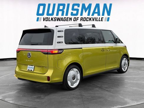 New 2025 Volkswagen ID. Buzz 1st Edition image 6