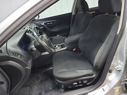Used 2015 Nissan Altima 2.5 SV w/ Convenience Package FWD image 29