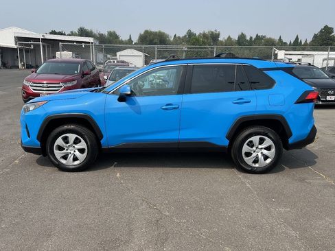 Used 2019 Toyota RAV4 LE w/ All Weather Liner Package AWD/4WD image 2