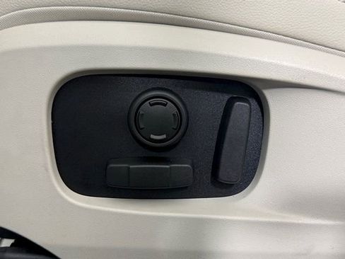 New 2026 Jaguar F-PACE R-Dynamic S image 28