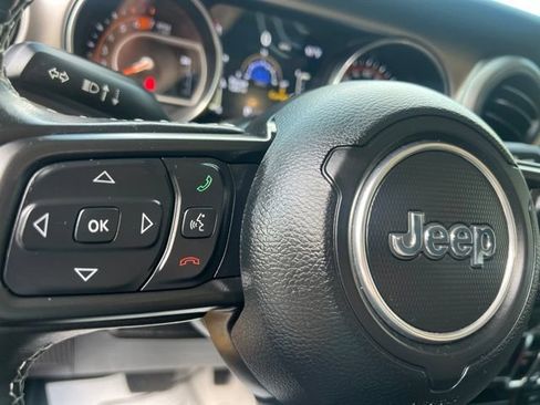 Used 2021 Jeep Wrangler Unlimited Sport AWD/4WD image 23