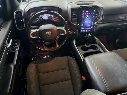 Used 2020 RAM 1500 Big Horn AWD/4WD image 17