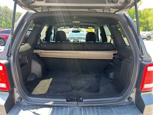 Used 2011 Ford Escape XLT AWD/4WD image 9