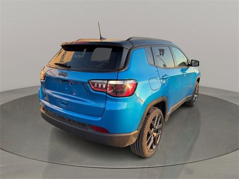 New 2026 Jeep Compass Limited image 7