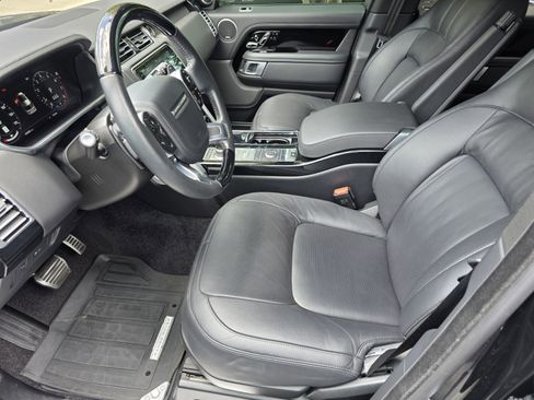 Used 2022 Land Rover Range Rover Westminster Edition image 10