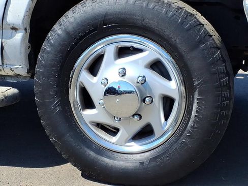 Used 2014 Ford E-250 and Econoline 250 w/ Power Group RWD image 17