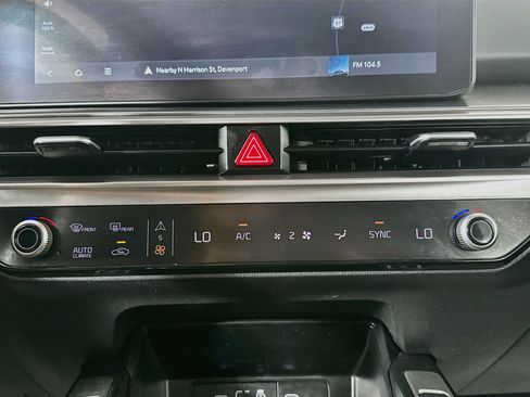 Certified 2024 Kia Sorento S AWD/4WD image 16
