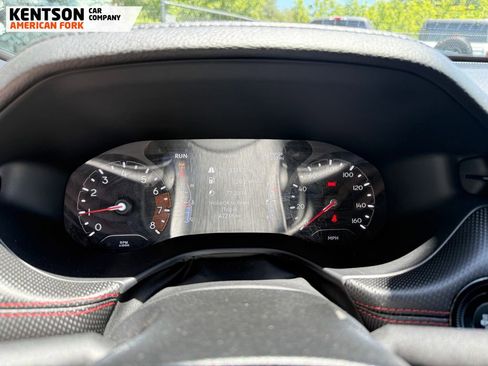 Used 2023 Jeep Compass Trailhawk image 17