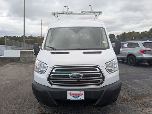 Certified 2019 Ford Transit 150 XLT image 3