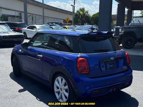 Used 2019 MINI Cooper S w/ Premium Package FWD image 6