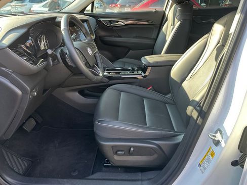 Used 2022 Buick Envision Essence w/ Safety Package image 9