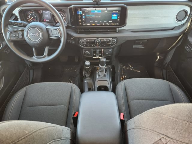 Used 2024 Jeep Gladiator Sport AWD/4WD image 26
